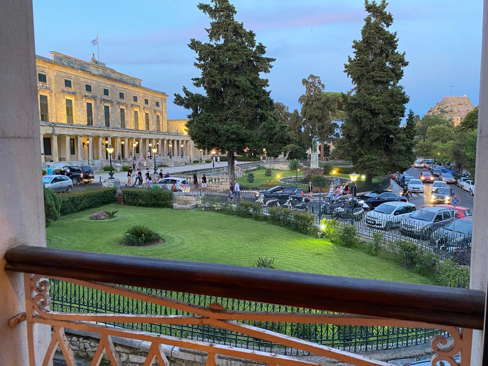 Palazzo Luxury Suite - View To Liston Square & Old Fortress Of Corfu Old Town Exteriér fotografie